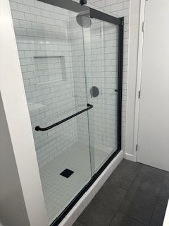 Bathroom renovation with custom vanity and tilework (project 8)