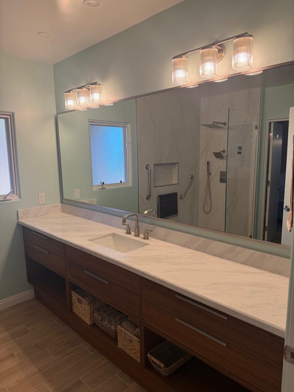 Completed bathroom renovation in San Diego County (project 9)