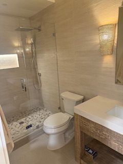Custom bathroom tile and fixture installation (project 18)
